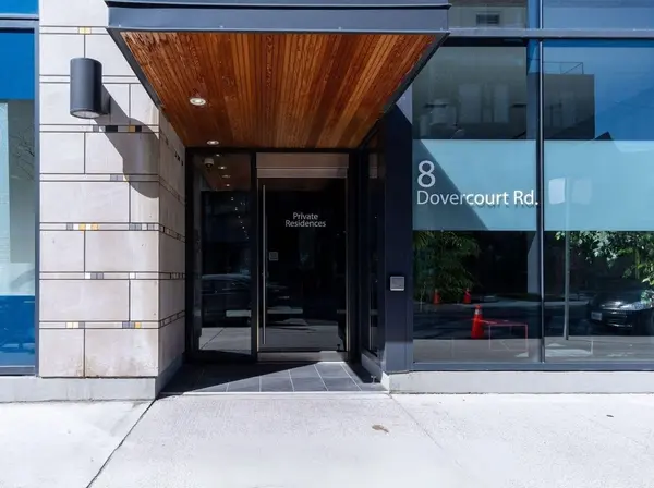 8 Dovercourt RD #209, Toronto C01, ON M6J 0B6