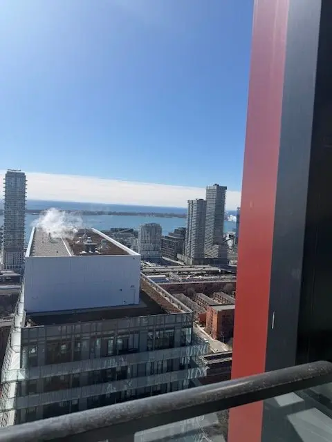 180 Front ST E #4107, Toronto C08, ON M5A 0A9