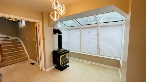 35 Davies CRES, Whitby, ON L1N 8X4