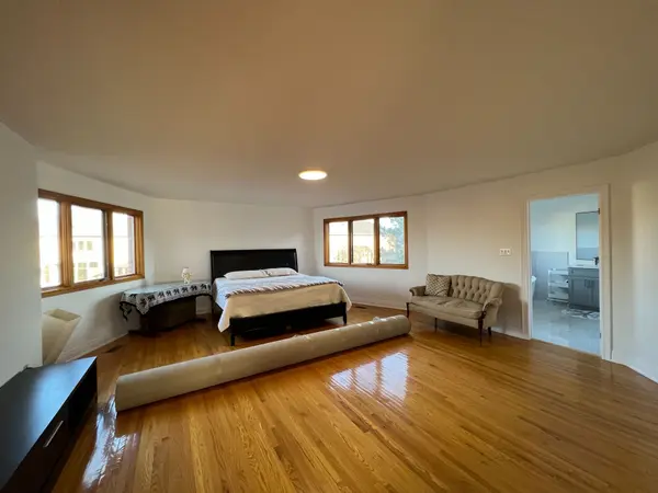 30 Paddington PL N, Vaughan, ON L4L 7E6