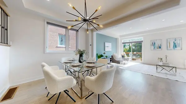 12 Badgerow WAY, Aurora, ON L4G 0Z4