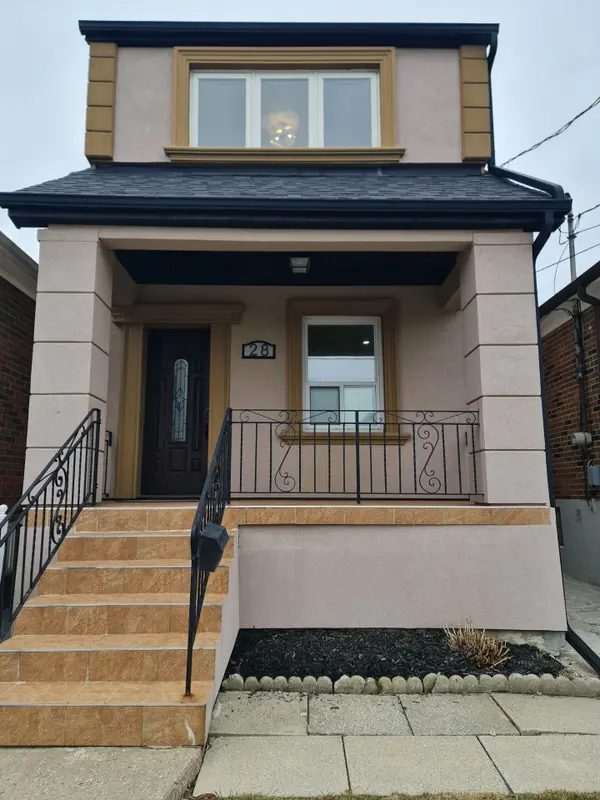 28 Teignmouth AVE, Toronto W03, ON M6E 1S7