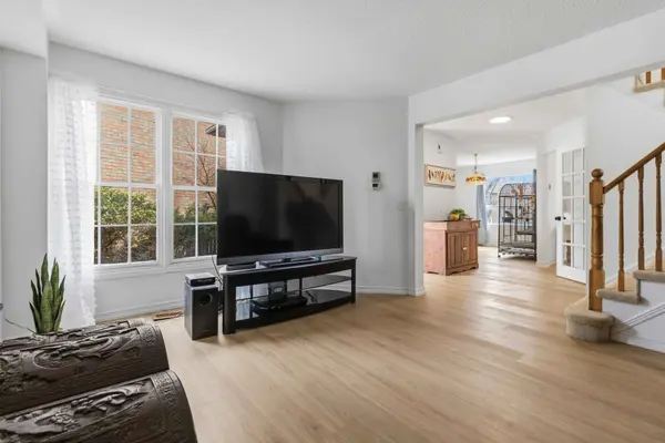 34 Newman CT, Brampton, ON L6S 5T1