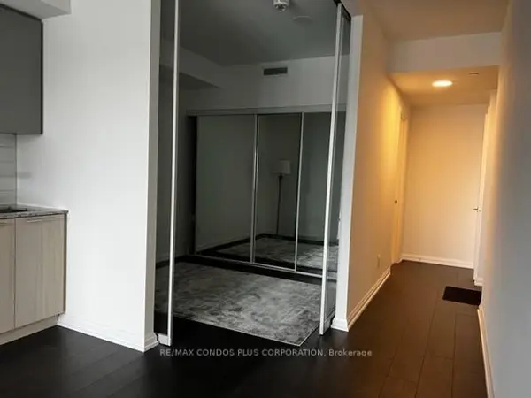 4208 Dundas ST W #314, Toronto W08, ON M8X 1Y6