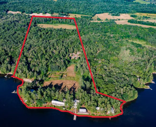 1711 Delmonte RD, Gravenhurst, ON P0E 1G0