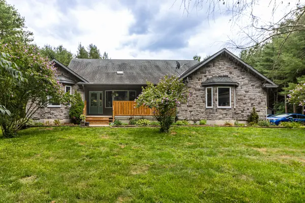 1048 County Rd 28 RD, Norfolk, ON N0E 1G0