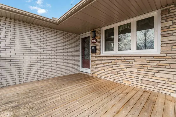 3987 Montcalm CRES, Niagara Falls, ON L2G 6L9