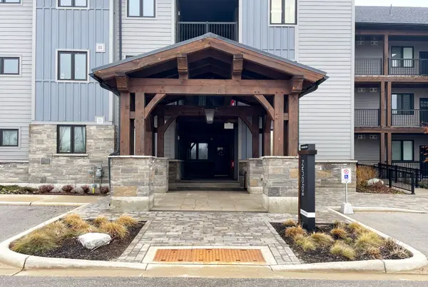 12 BEAUSOLEIL LN #107, Blue Mountains, ON L9Y 2X5