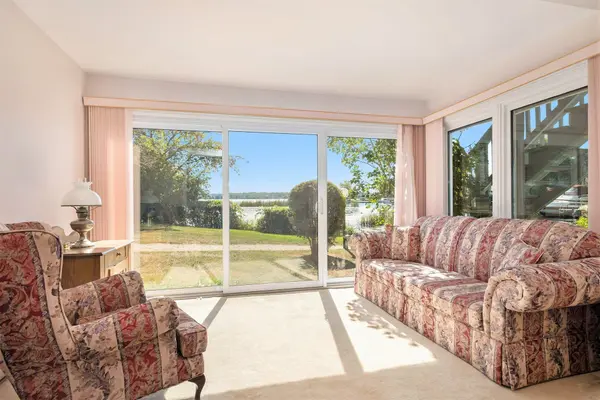 19 Main ST #1, Westport, ON K0G 1X0