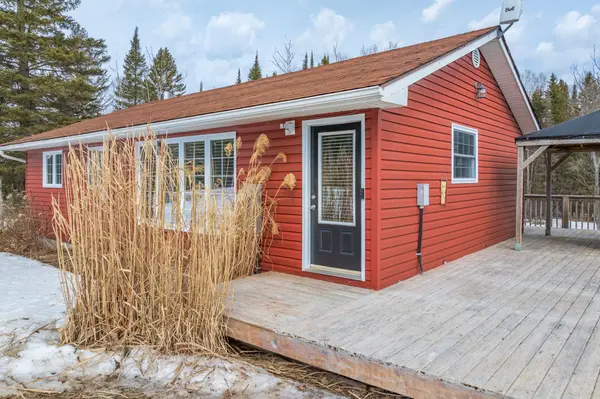 1 Christopher LN, Armour, ON P0A 1C0