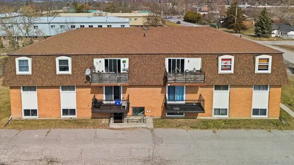 58 Elgin ST, Belleville, ON K8P 4B2