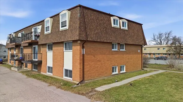 58 Elgin ST, Belleville, ON K8P 4B2