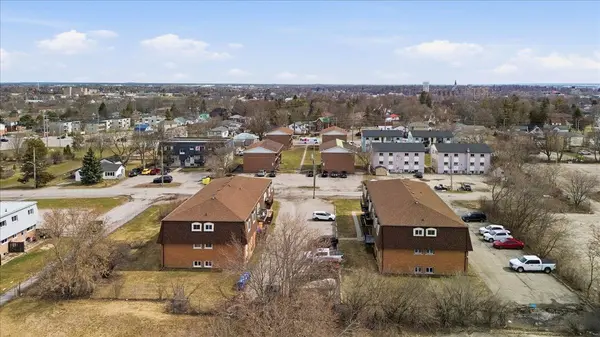 58 Elgin ST, Belleville, ON K8P 4B2