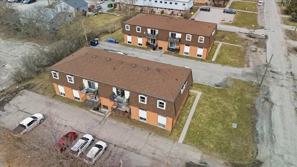 60 Elgin ST, Belleville, ON K8P 4B2