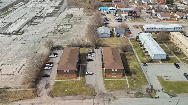 60 Elgin ST, Belleville, ON K8P 4B2