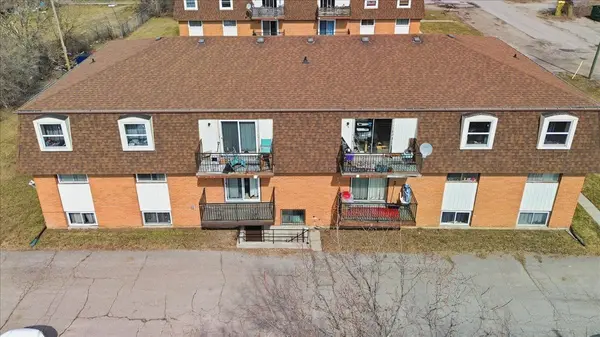 60 Elgin ST, Belleville, ON K8P 4B2