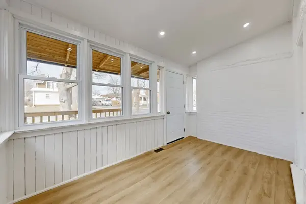 181 Talbot ST N, Norfolk, ON N3Y 3W8