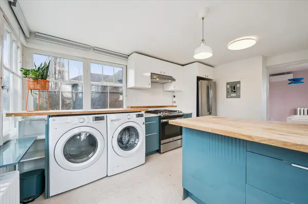 467 Woolwich ST #Upper, Guelph, ON N1H 3X6