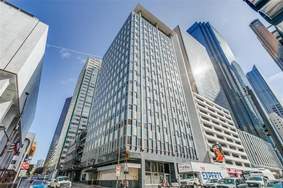 1505 Elm Street #204, Dallas, TX 75201