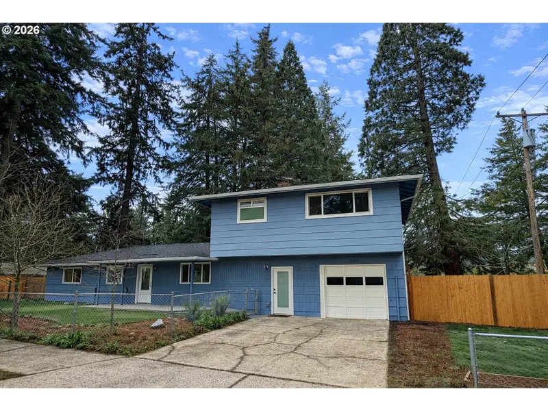 18655 SE YAMHILL CIR, Portland, OR 97233