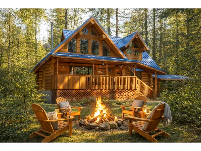 58200 E MARMOT RD, Sandy, OR 97055