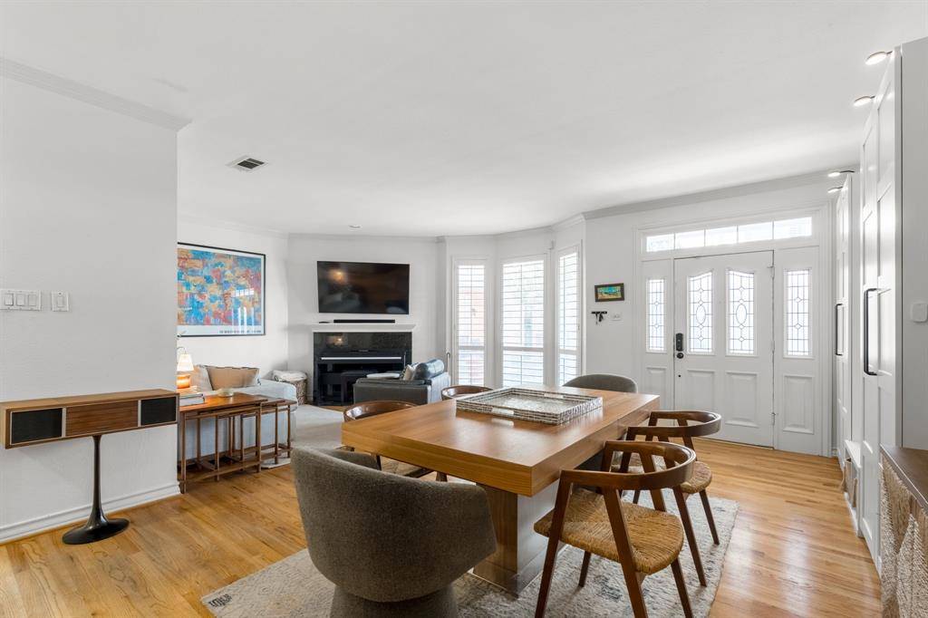 3208 Cole Avenue #1111, Dallas, TX 75204