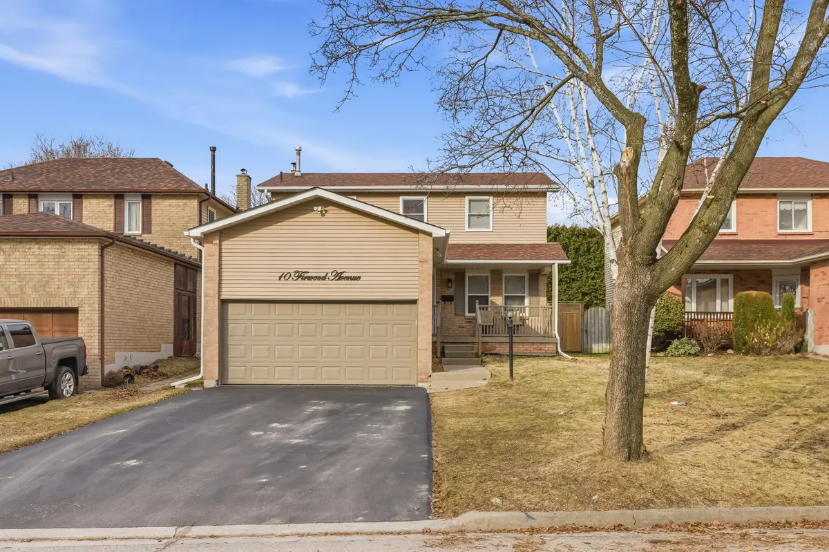 10 Firwood AVE, Clarington, ON L1E 1P6