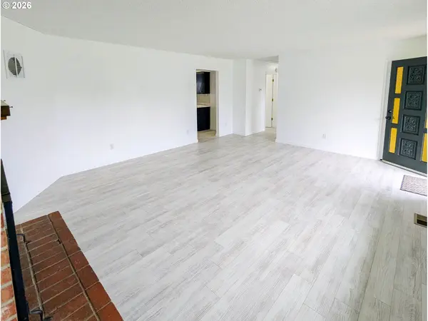 1612 NW WANELL ST, Roseburg, OR 97471