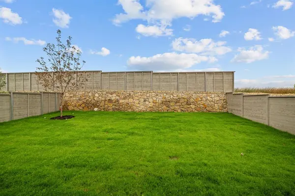 11717 Wildwood Street, Justin, TX 76247