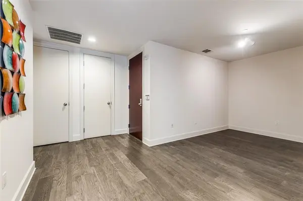 1505 Elm Street #204, Dallas, TX 75201