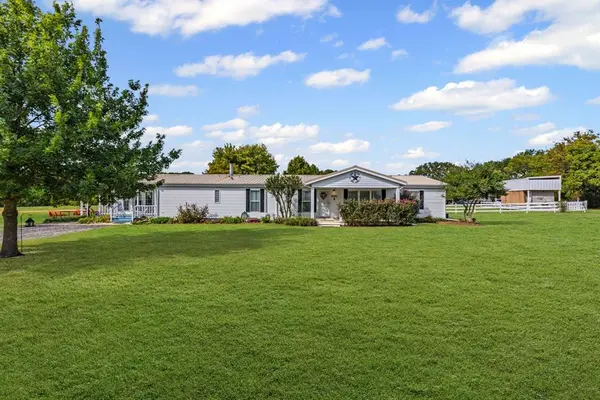 3721 Fm 1568, Campbell, TX 75422