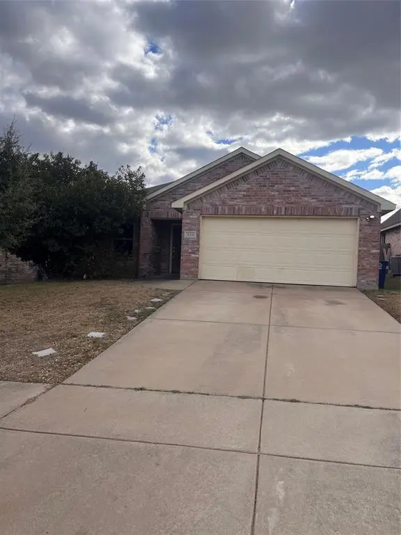 312 Crosscreek Drive, Princeton, TX 75407