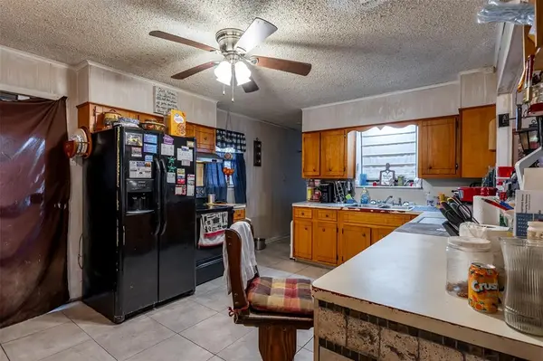 6575 Oakwood, Gilmer, TX 75645