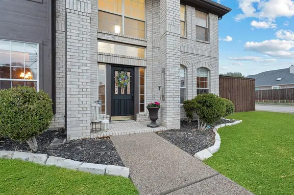 905 Whitman Circle, Allen, TX 75002