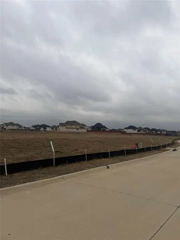 831 Paris Drive,  Prosper,  TX 75078