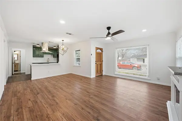 2713 Mission Street, Fort Worth, TX 76109