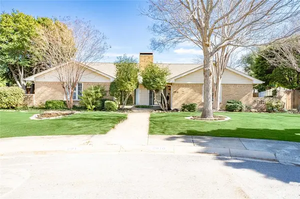 2916 Country Place Court, Carrollton, TX 75006