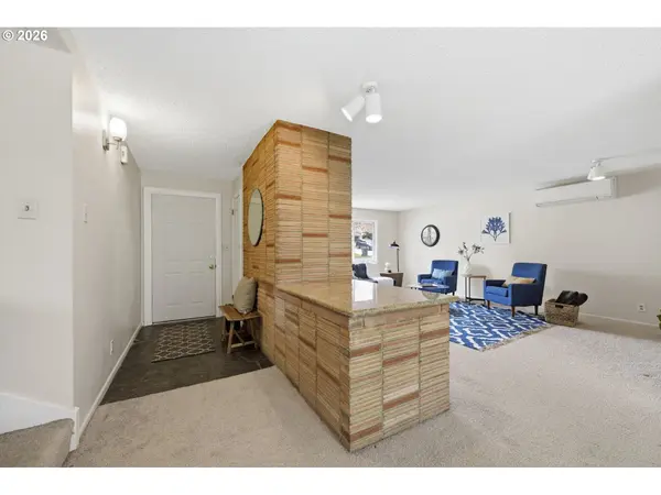 815 NW MERRIE DR, Corvallis, OR 97330