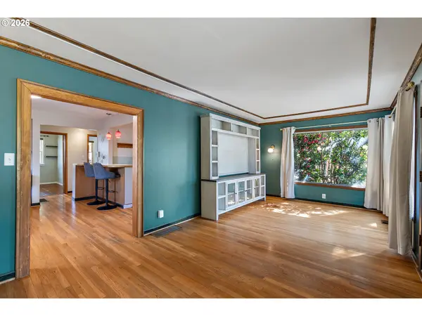 2916 SE 85TH AVE, Portland, OR 97266