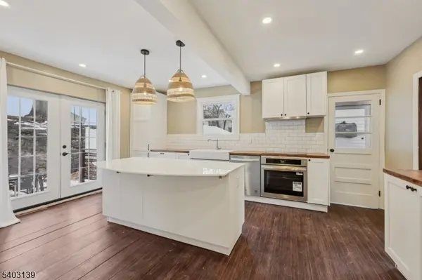 55 Roosevelt Ave, West Orange Twp., NJ 07052