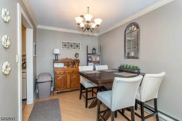 305 Federal Hill Rd, Pompton Lakes Boro, NJ 07442