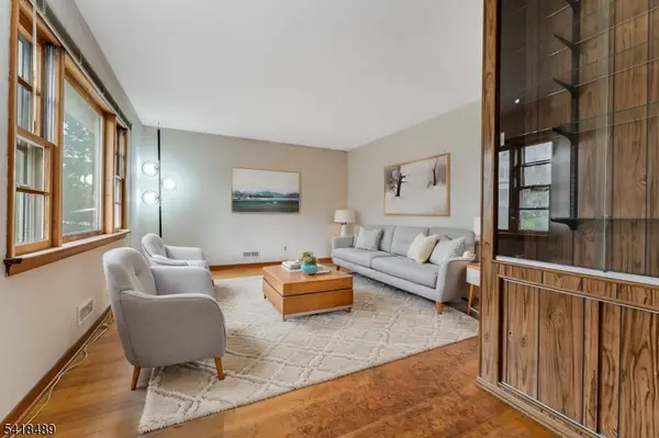 130 Howard Ave, South Bound Brook Boro, NJ 08880