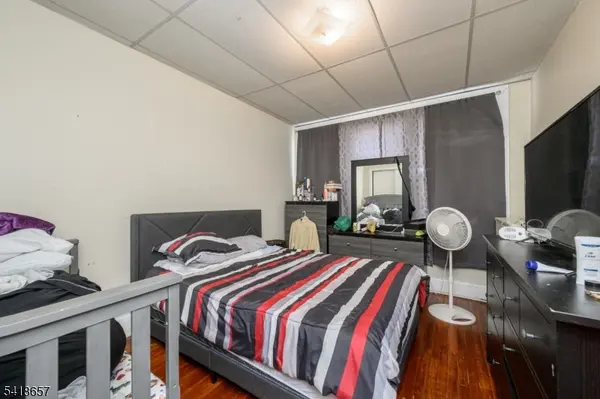 427-429 N 12Th St, Newark City, NJ 07107