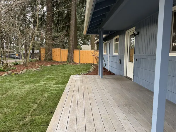 18655 SE YAMHILL CIR, Portland, OR 97233