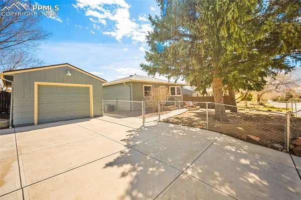 713 N 23rd ST, Colorado Springs, CO 80904