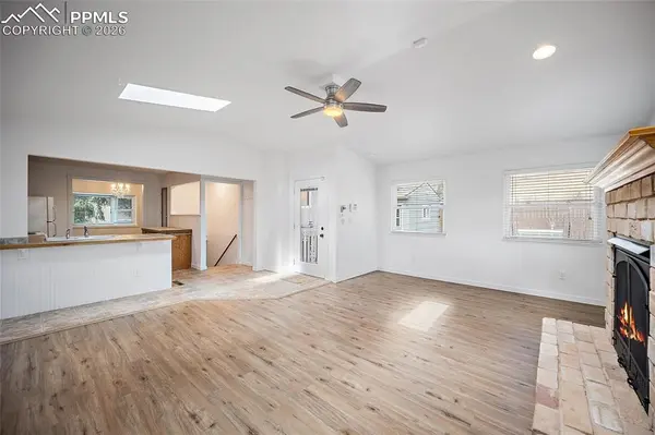 713 N 23rd ST, Colorado Springs, CO 80904