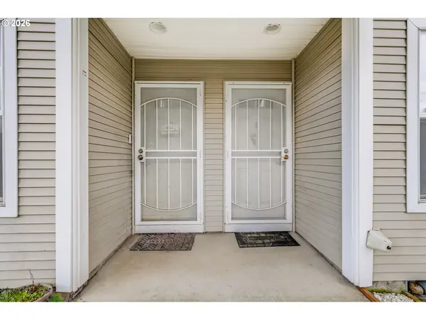 14134 E BURNSIDE ST #2, Portland, OR 97233