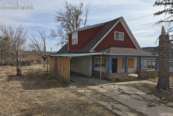 119 E Cedar ST, Walsenburg, CO 81089