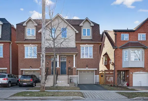 28 Tisdale AVE, Toronto C13, ON M4A 1Y5