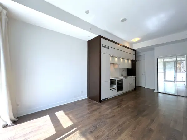 15 Grenville ST #401, Toronto C01, ON M4Y 0B9